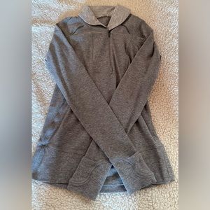 Lululemon 1/2 Zip Jacket
Light Gray Size 2